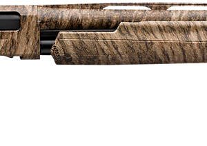 Winchester Repeating Arms 512293291 SXP Waterfowl Hunter 12 Gauge 26" 4+1 3.5" Overall Mossy Oak Bottomland Right Hand (Full Size) Includes 3 Invector-Plus Chokes